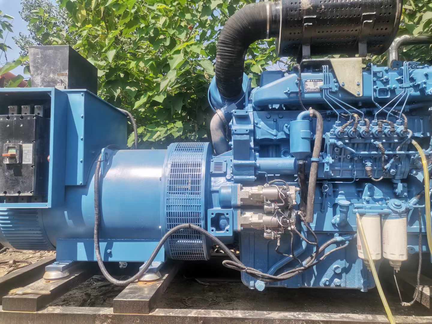 独山详细说明降低 800kW 柴油发电机输出电流波动的方法
